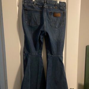 Wrangler Women's Retro High Rise Flare